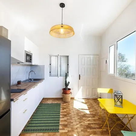 Rural Santa Cristina With Views بيت للعطل *